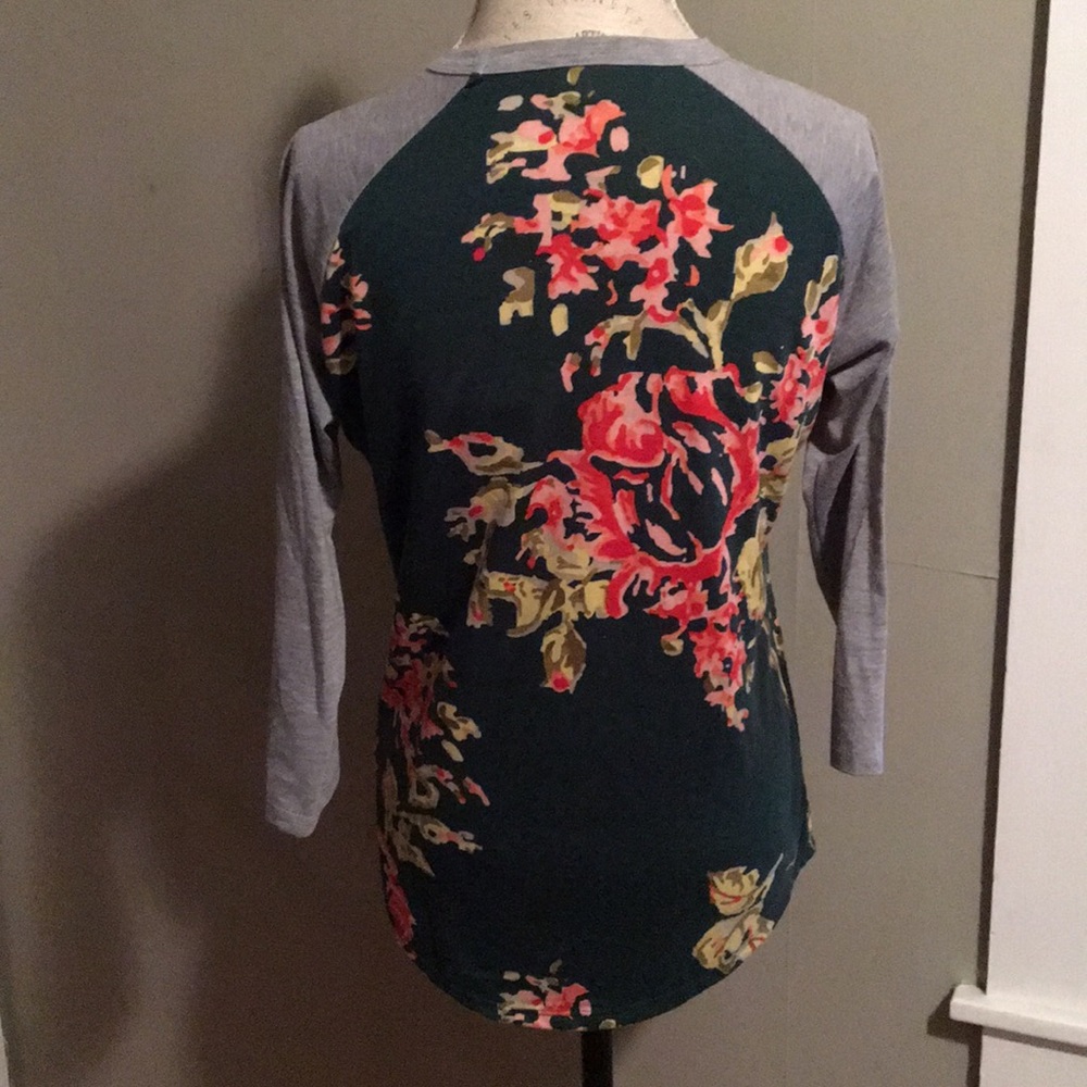 Lularoe Floral Randy 🦄 - Picture 5 of 7